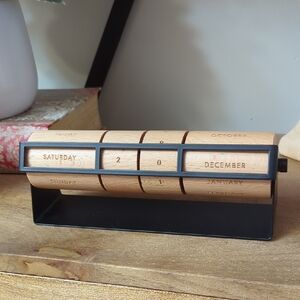 Nota  Perpetual Calendar with Black Metal  Frame